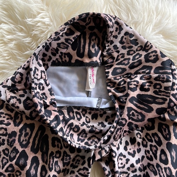 Onzie leopard bike shorts - Picture 11 of 13